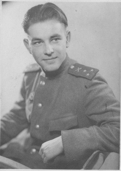 Владимир Лунин. Фото 1945 года.